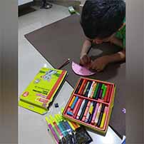 Fun activities by LKG B parents