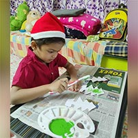Lkg B munchkins Christmas activity